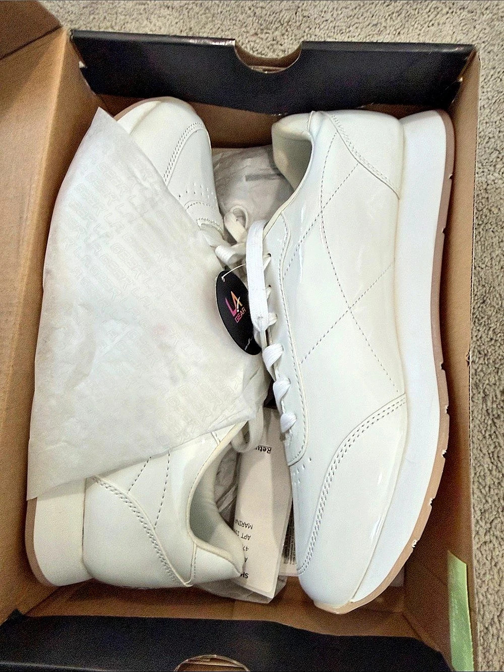 NIB! LA Gear Patent Retro Jogger White Sneakers US 11
